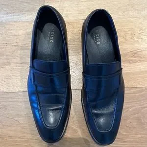Black Leather slip on loafers by Reiss London. Shoes | Black Leather Slip On Loafers By Reiss London | Poshmark main image 4
